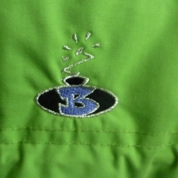 Bombshell Sportswear Snowboard/Ski Jacket - Picture 8 of 8